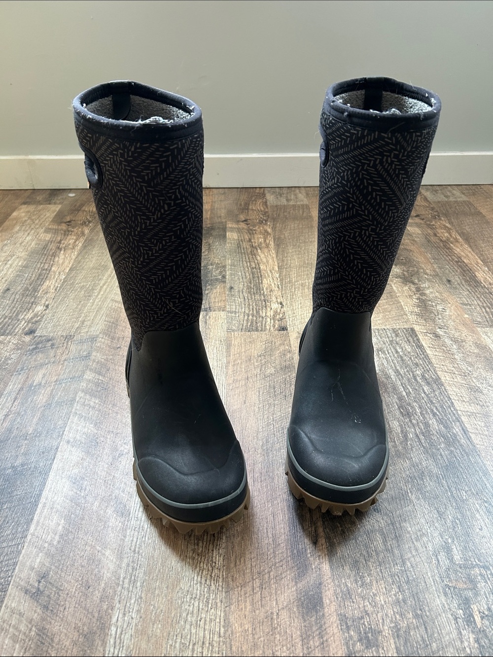 Bogs Black Patterned Tall Waterproof Winter Boots